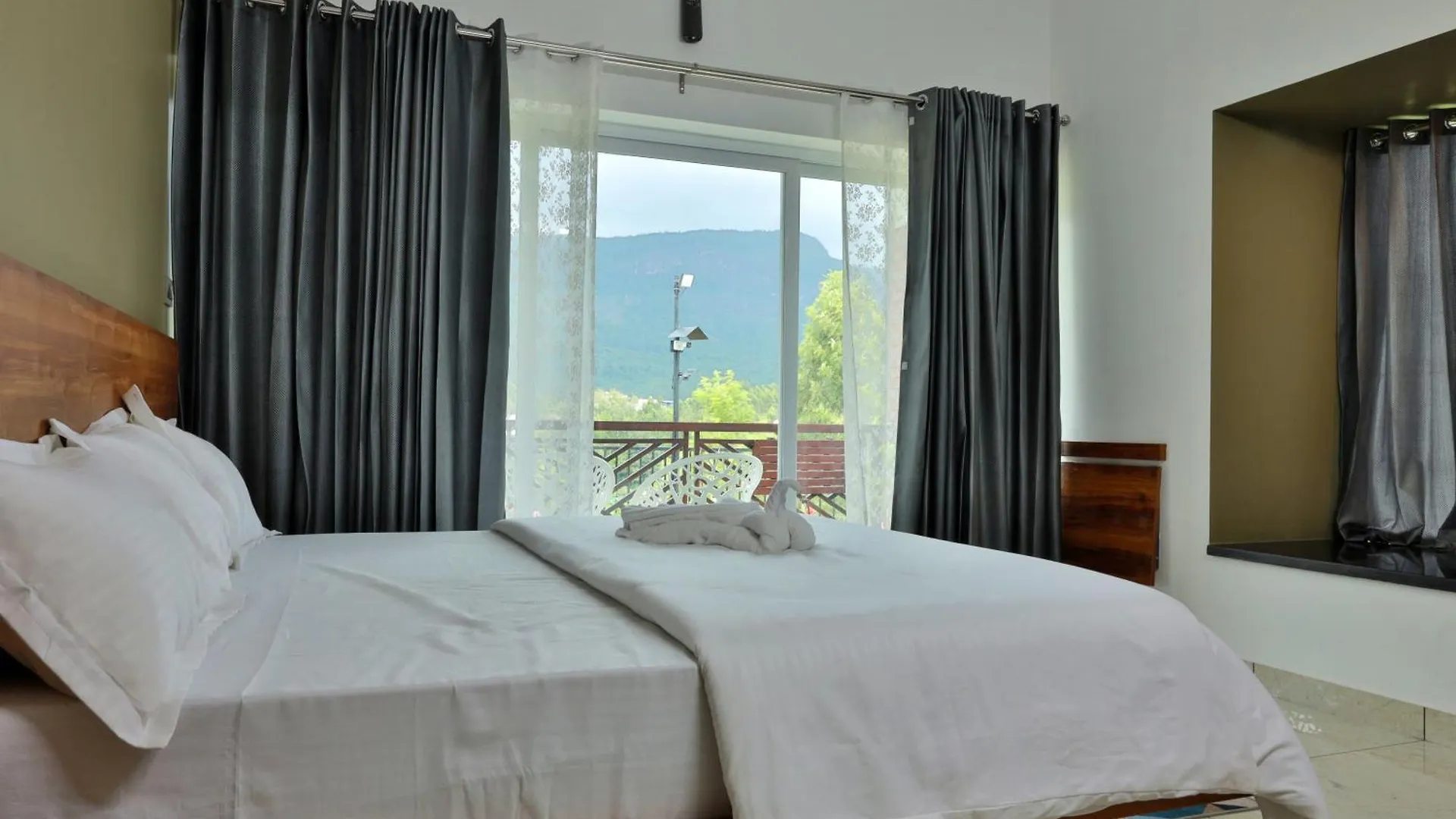 Banbury Bungalow Kanthalloor 0*,  Indien