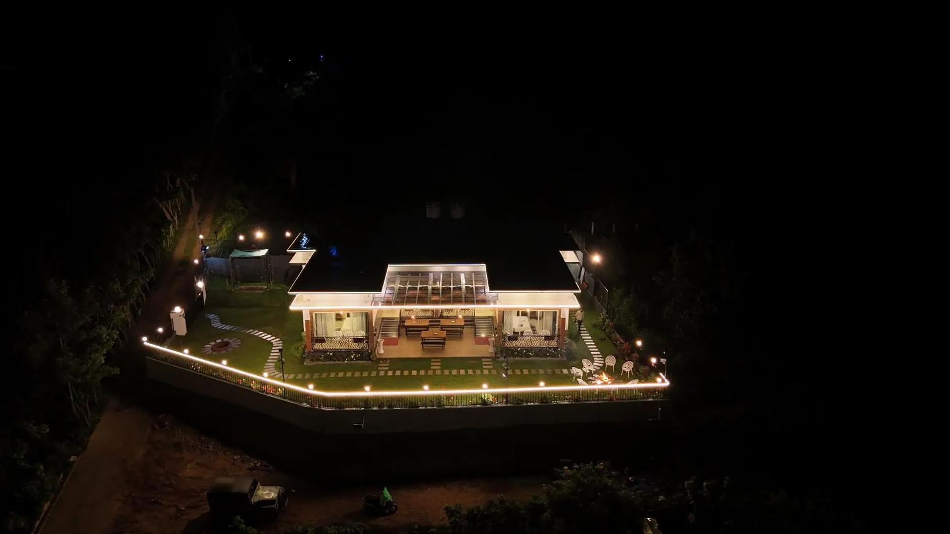 Banbury Bungalow Kanthalloor Bed & Breakfast